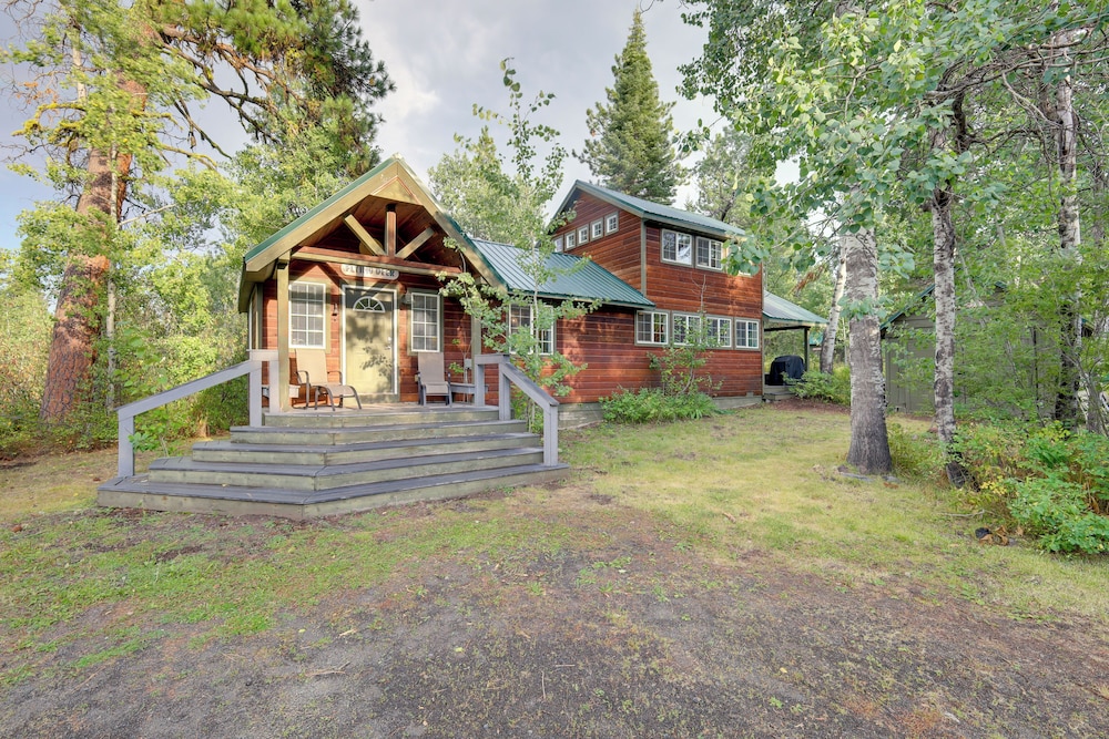 Near Payette Lake! Cabin w/ Outdoor Space
