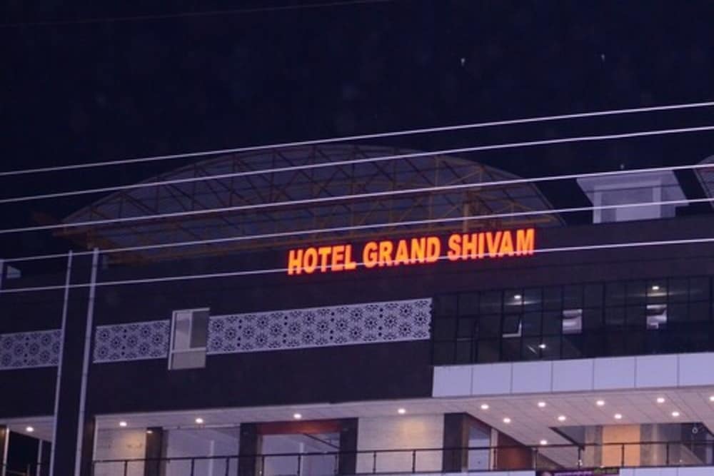 Hotel Grand Shivam