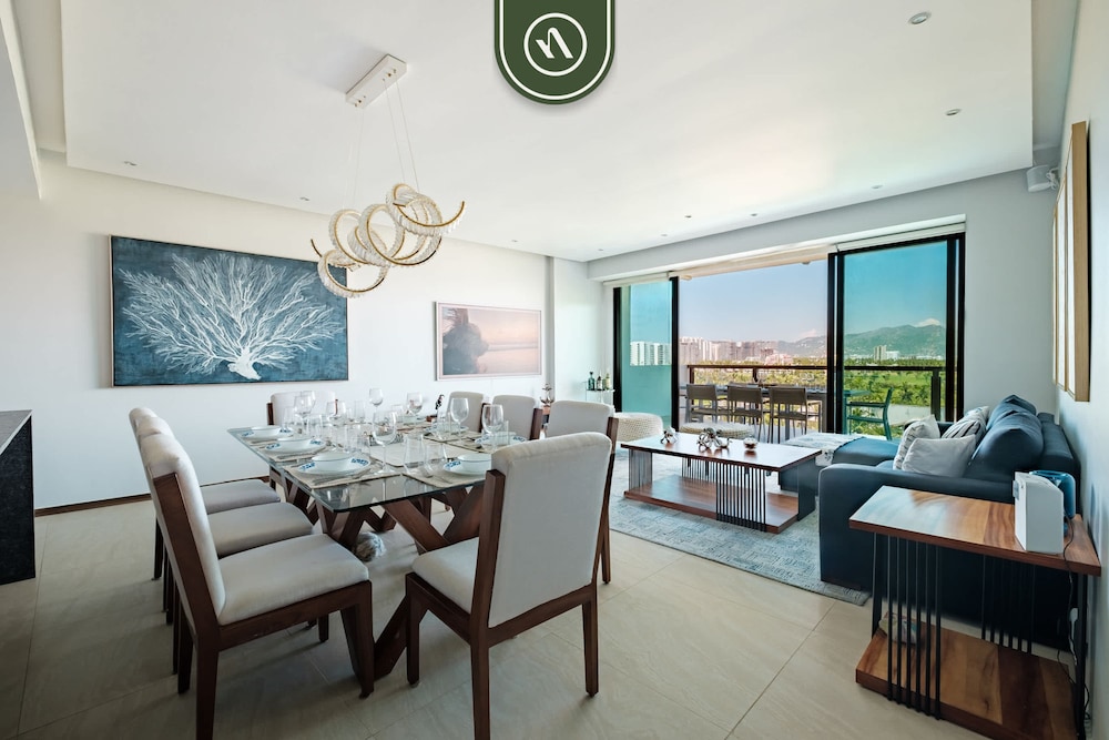 Emerald T3 I8 La Isla Residences
