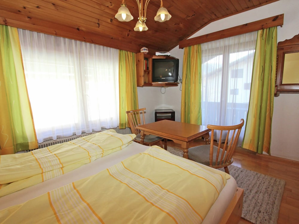 Vintage Apartment in Fügen near Ski Area