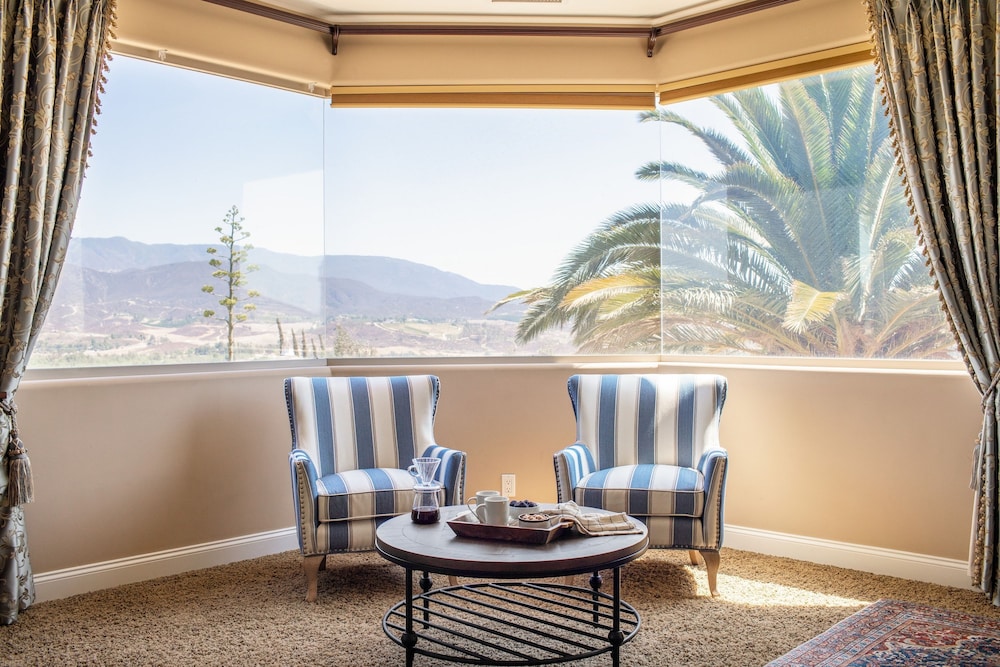 Sangiovese By Avantstay Spectacular Estate w Pool Hot Tub Putting Green