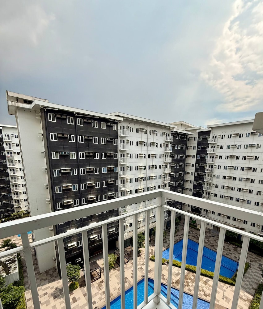 2BR Staycation Spot Near Ortigas