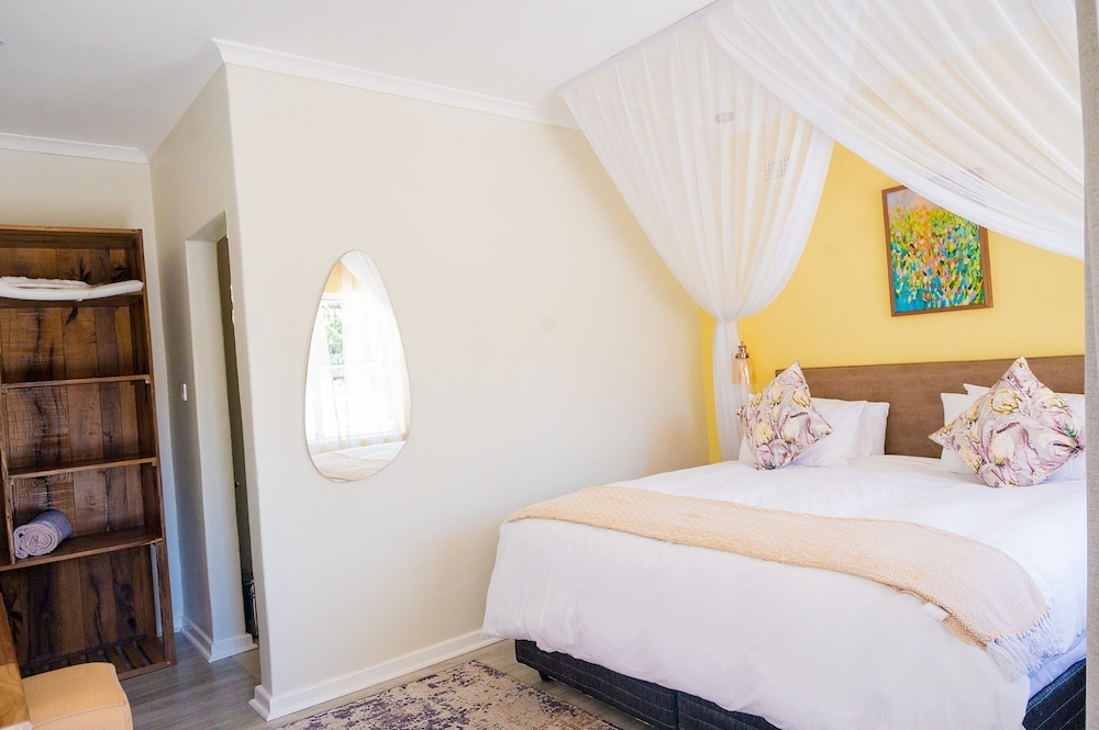 36 Alexander Guest House