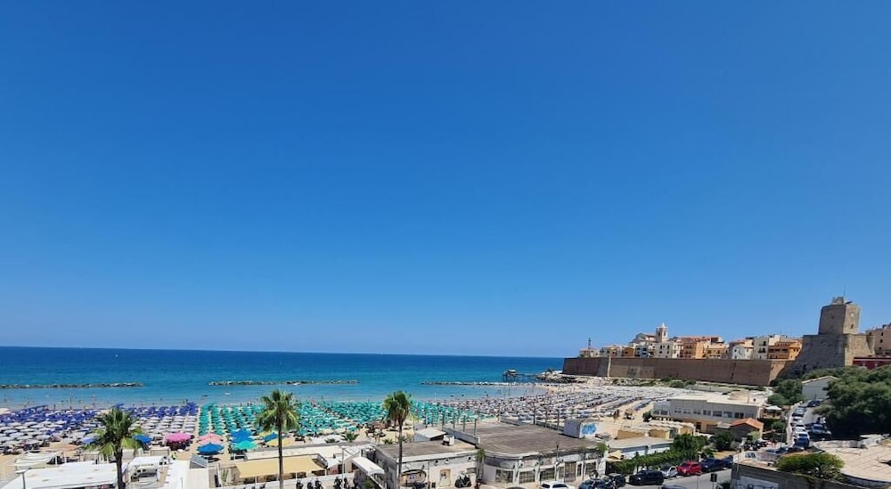 Centro & Mare - Rooms & Suites