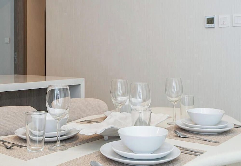 Experience 2BR Luxury Living  LIV Marina