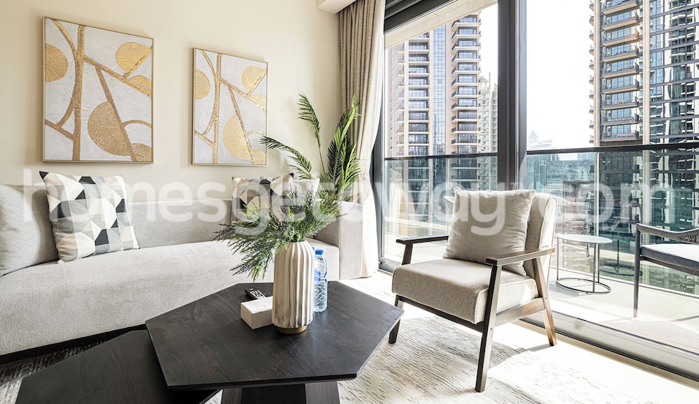 HomesGetaway - 1BR in ACT One Downtown