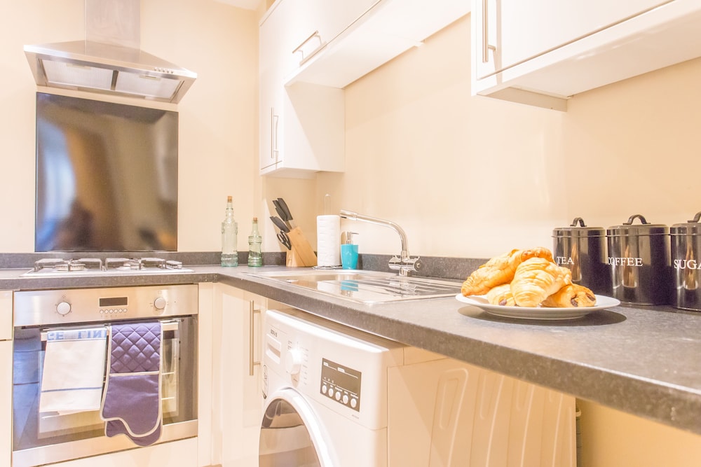 Oxford Vacations - Razia Apartments - Property Image 89