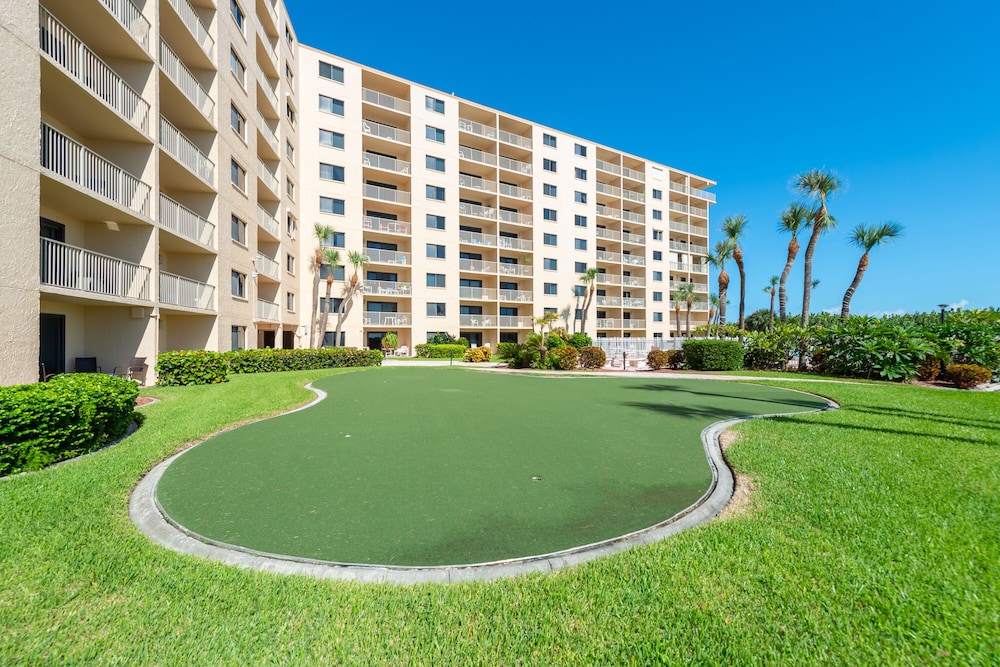 Canaveral Towers by Happy Palm Stays
