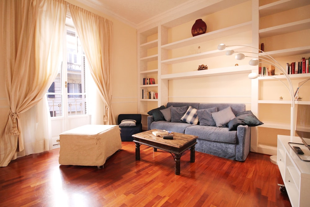 Wonder Prestigious Apt