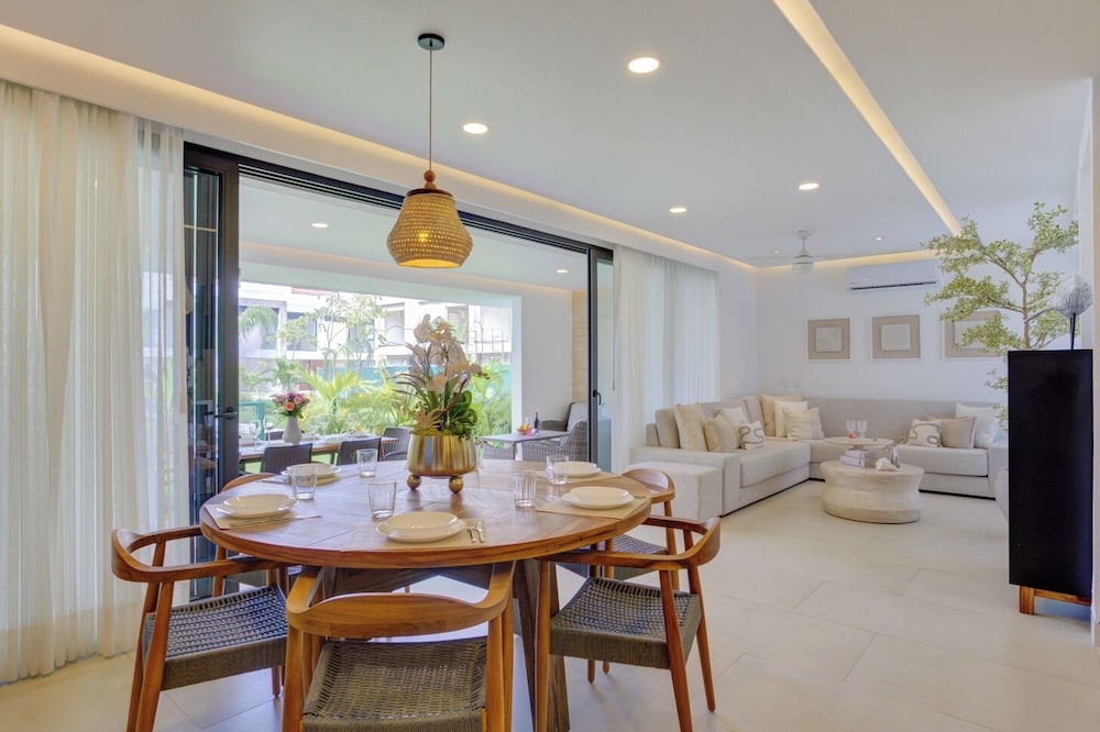Vista Natura-Luxury Home Near the Beach
