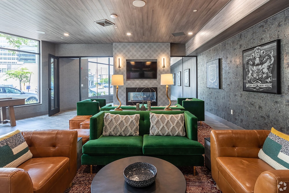 New Haven Vacations - Luxury Furnished Apartments by Hyatus Downtown at Yale - Property Image 3