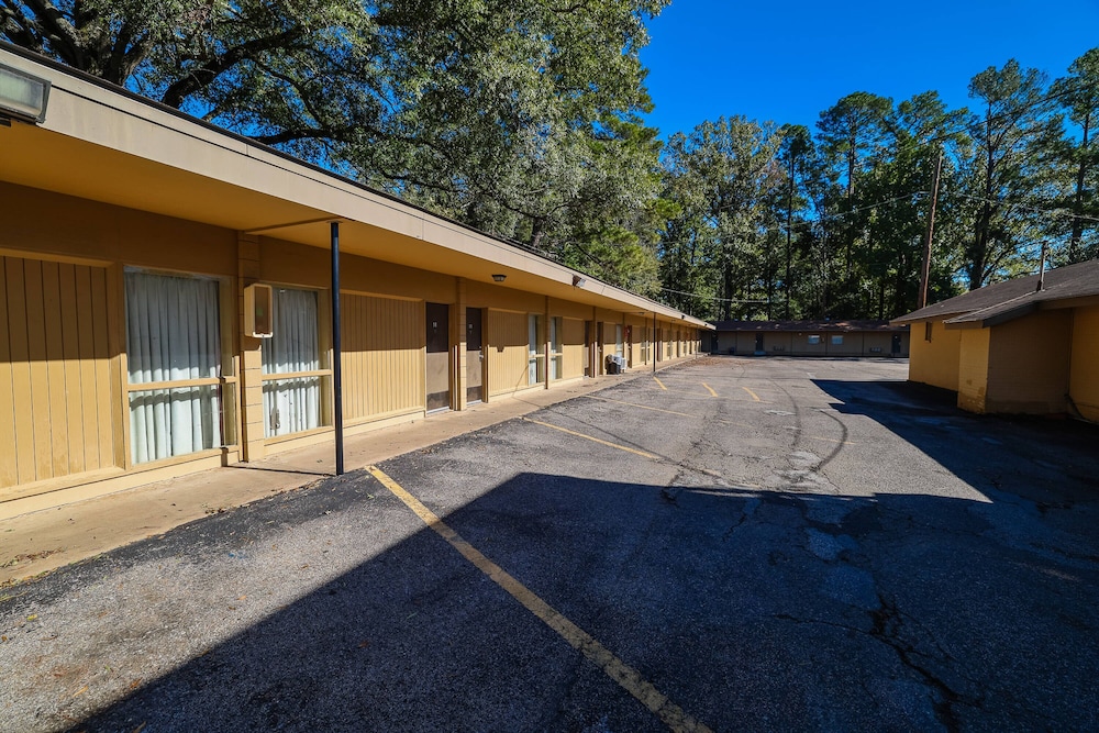 Motel Masquerade