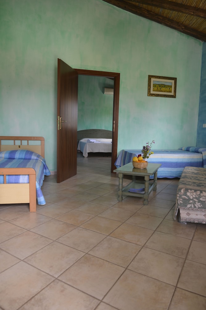 Agriturismo Rubinu