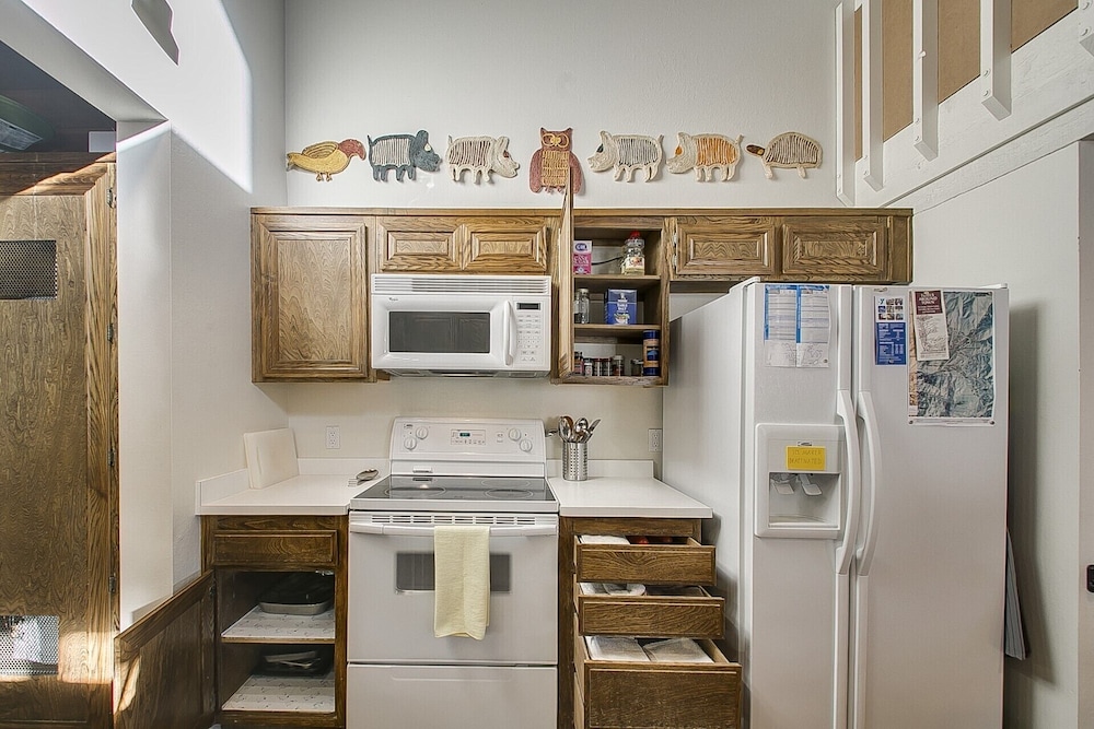 Teleidoscope Retreat - Property Image 41