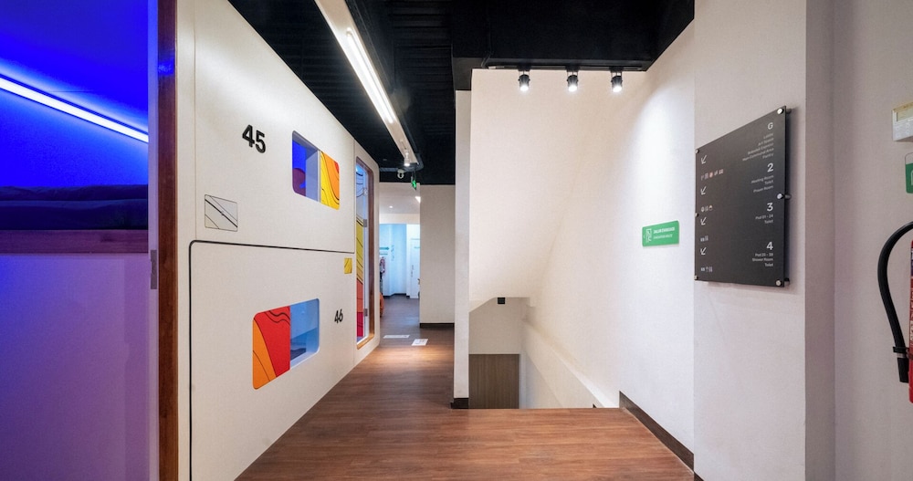 CRiB by Bobobox, Kuningan, Jakarta