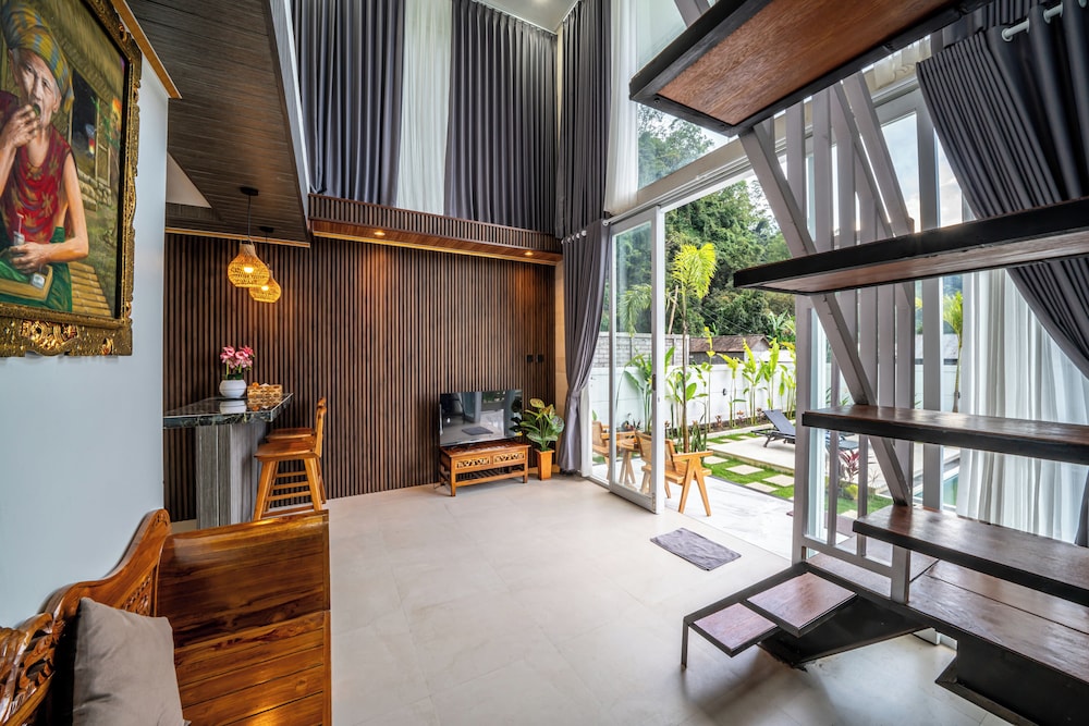 Hayana Villa