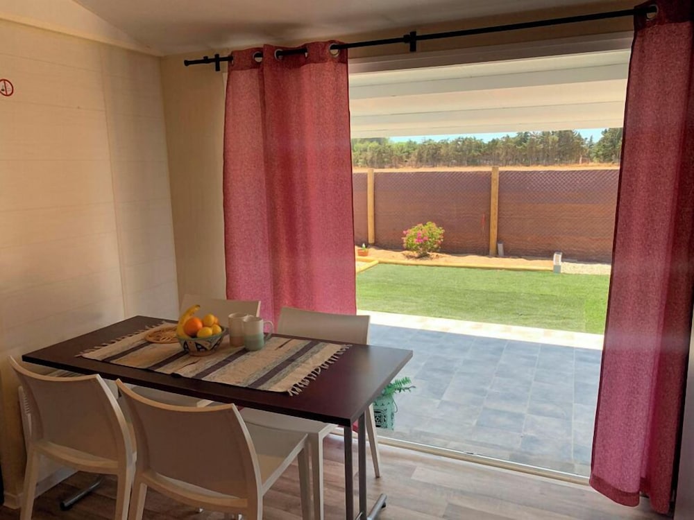 Casa equipada para 6  con Wi-Fi