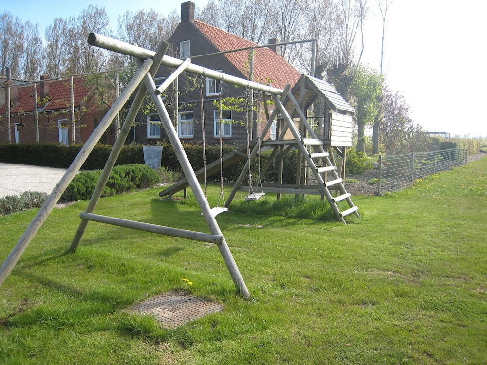 Photo 38