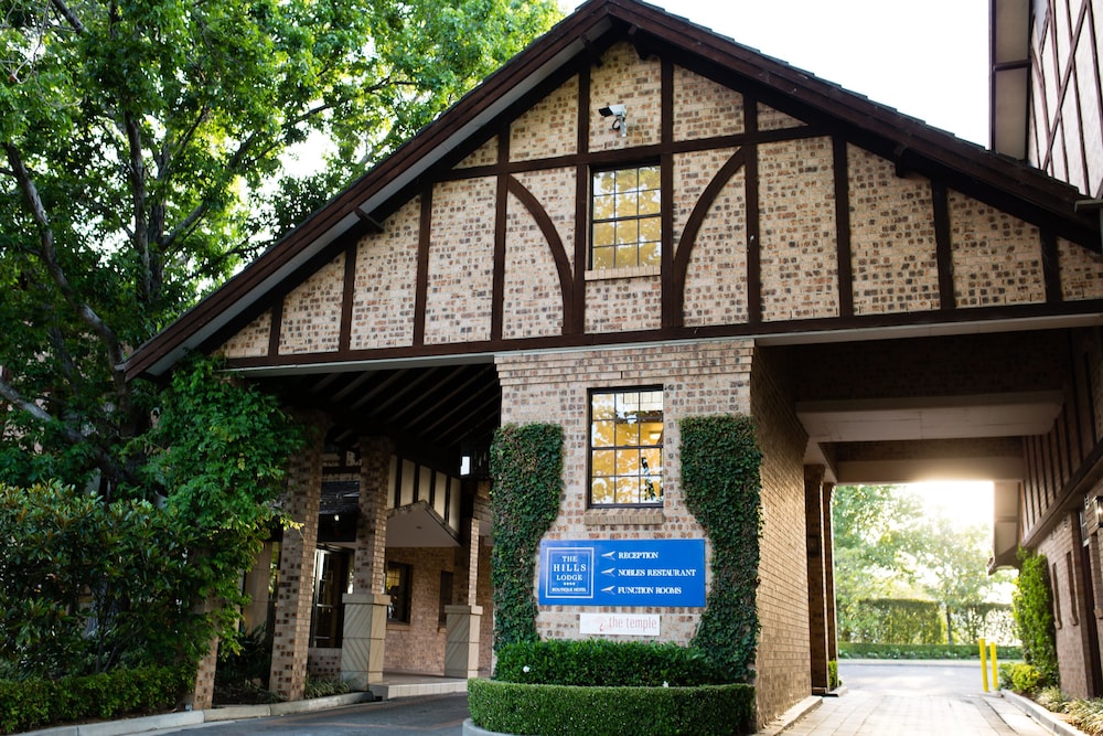 Hotel Peppers The Hills Lodge - Image 1