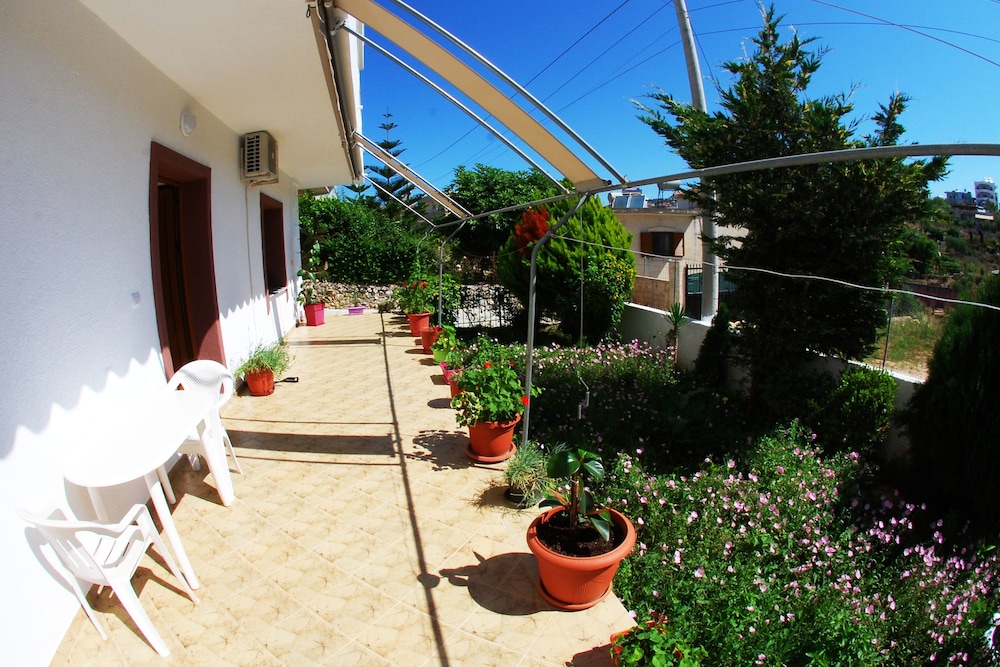 Vila Renato