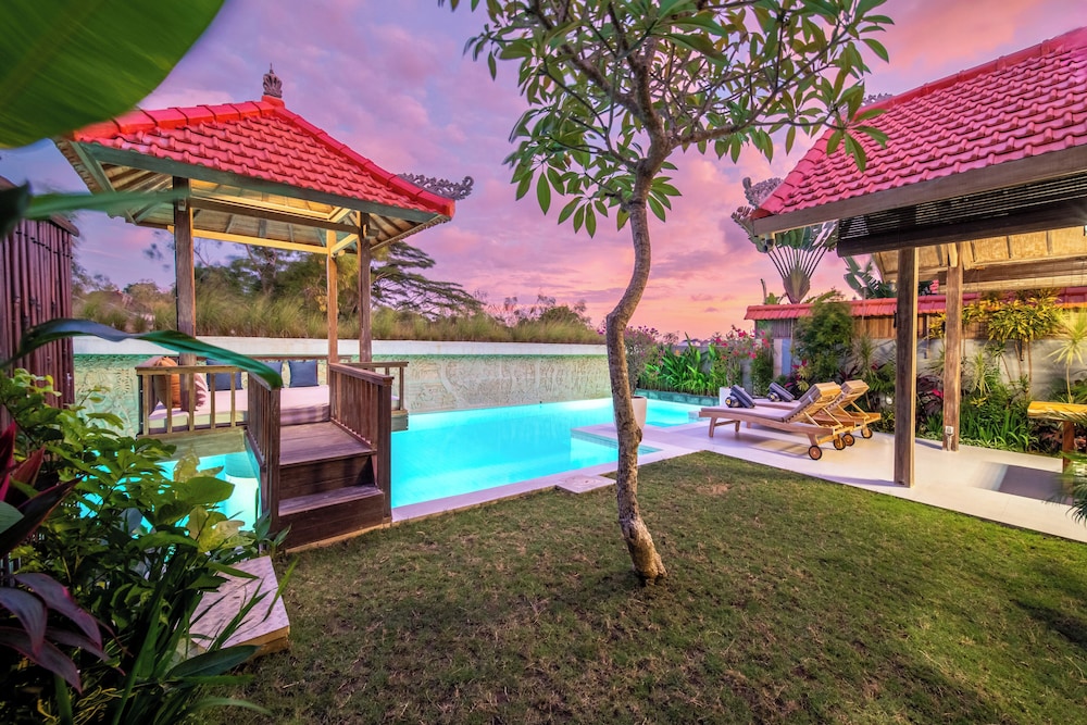 Tropical Villa Senang