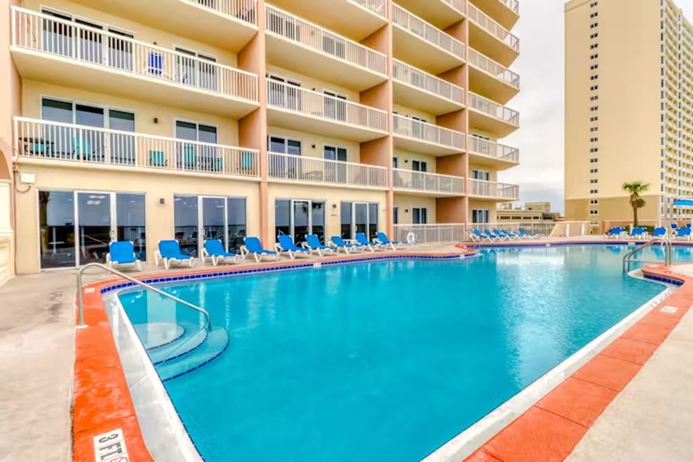 Sunrise Serenity Resort Condo!