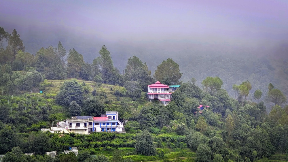 Neelkanth retreat