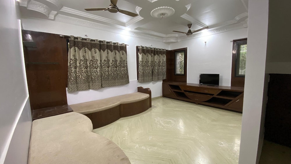 Gargi corporate guest house