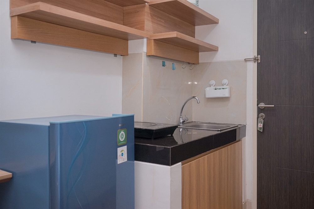 Tidy And Restful Studio At Serpong Garden Apartment