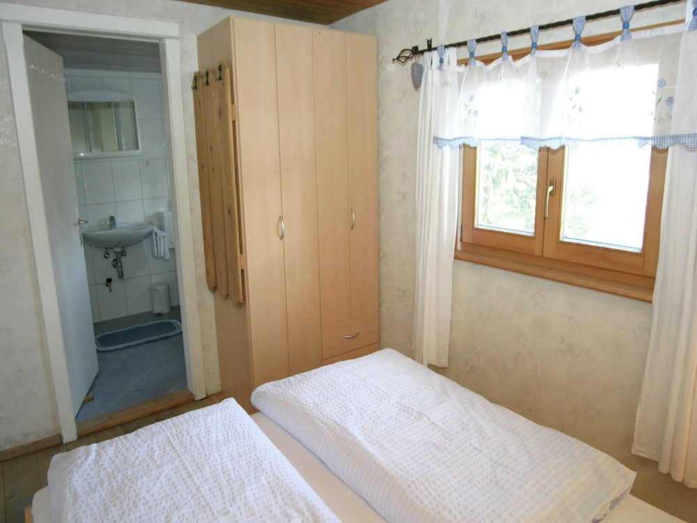 Cozy Chalet in Karrösten near Forest view 4