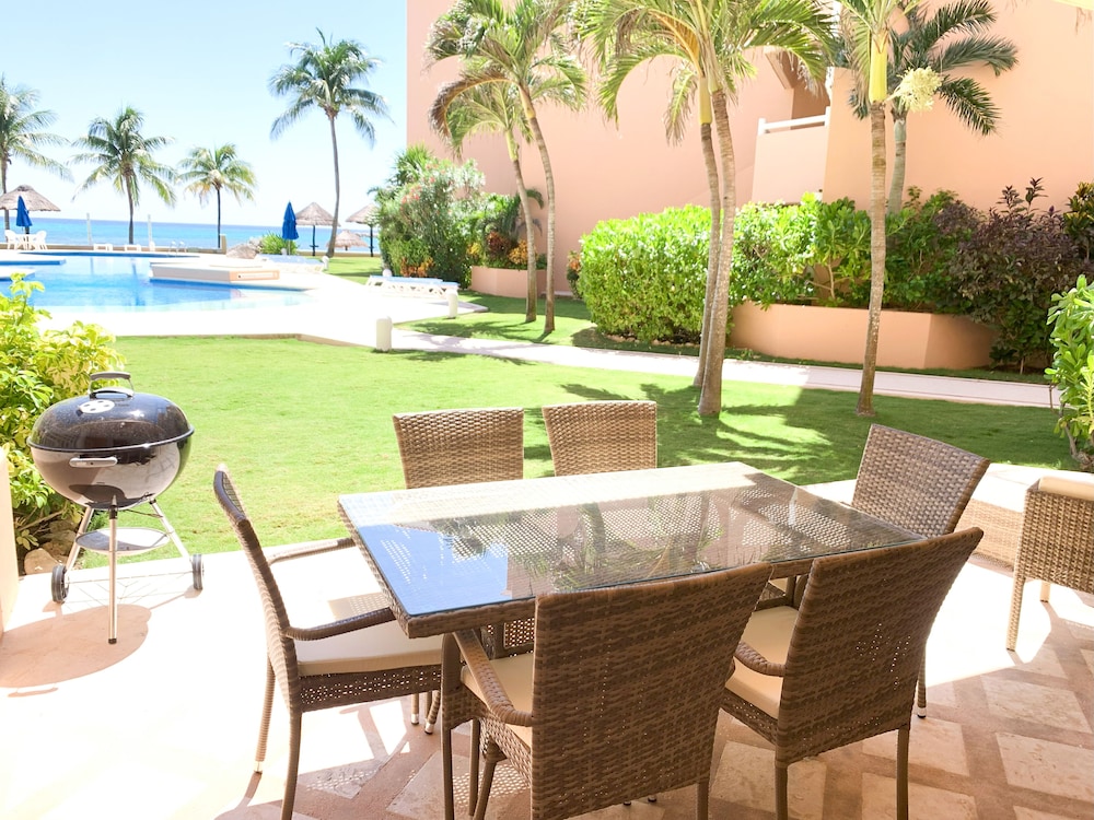 Beach Front Luxury condo