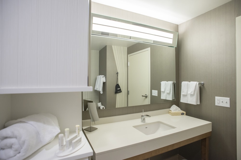 New York City Vacations - Courtyard by Marriott Albany Clifton Park - Property Image 35