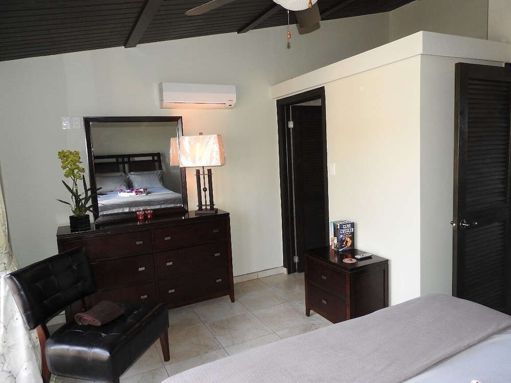 Villa 226E at Jolly Harbour - Adults Only - Property Image 2