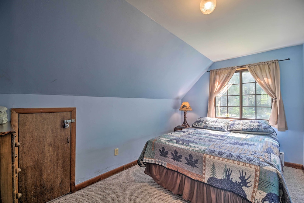 Lake Placid Chalet: Deck & Forest Views! view 3