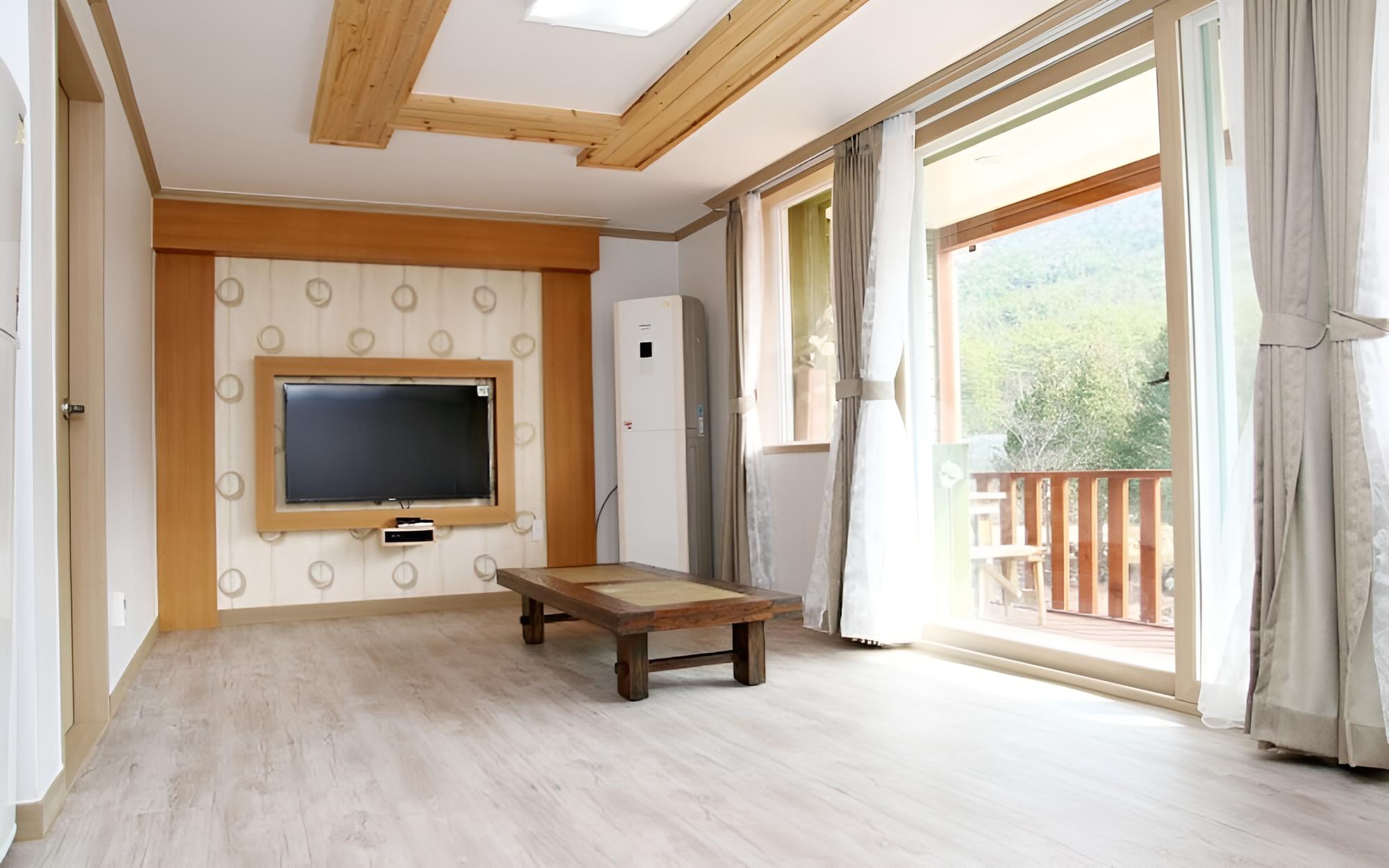 Namhae Geumsan Ianjae Pension view 2