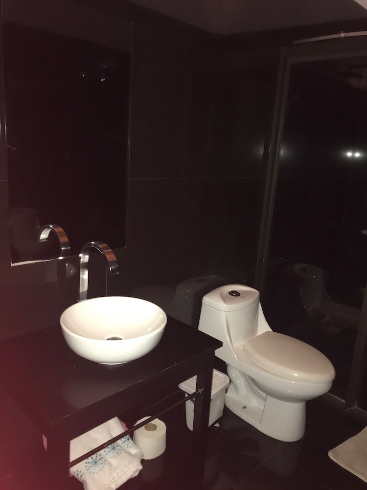 SUITE U36