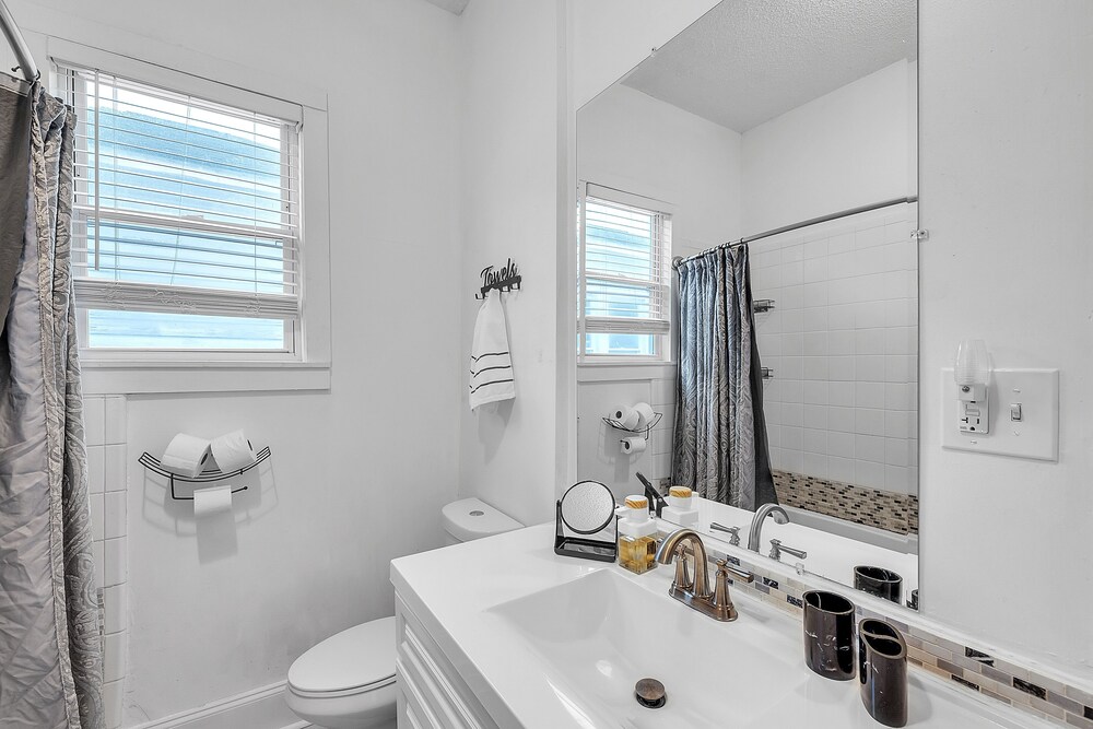 C.a.l.m. Cottage At The Last Mile 2 Bedroom Home