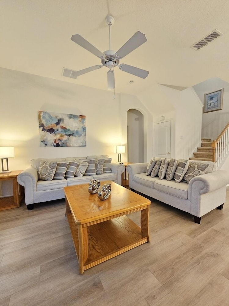 Th211bd Tuscan Hills 4 Bed 4 Bedroom Home