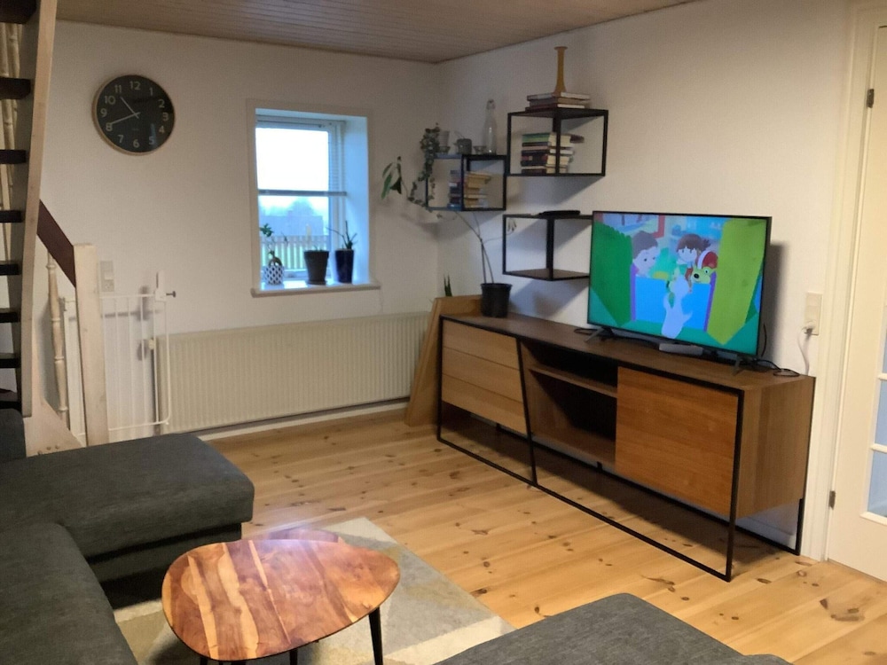 6 Person Holiday Home in Snedsted