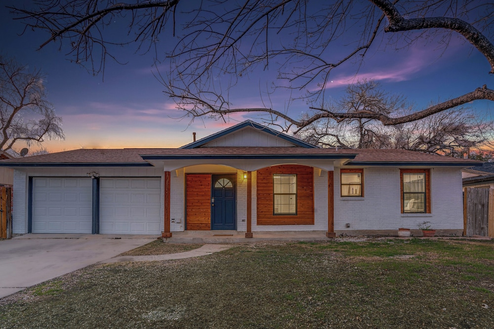 Movie Room & Fenced Yard: San Antonio Family Home