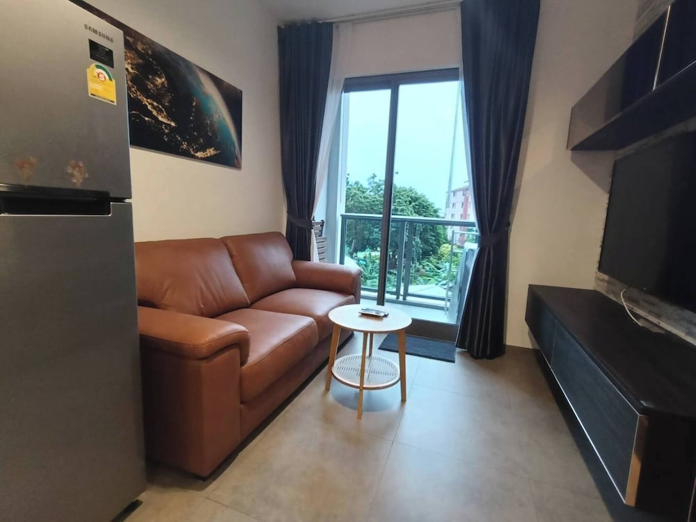 432- Downtown 1 Bedroom Apartment, Unixx Pattaya
