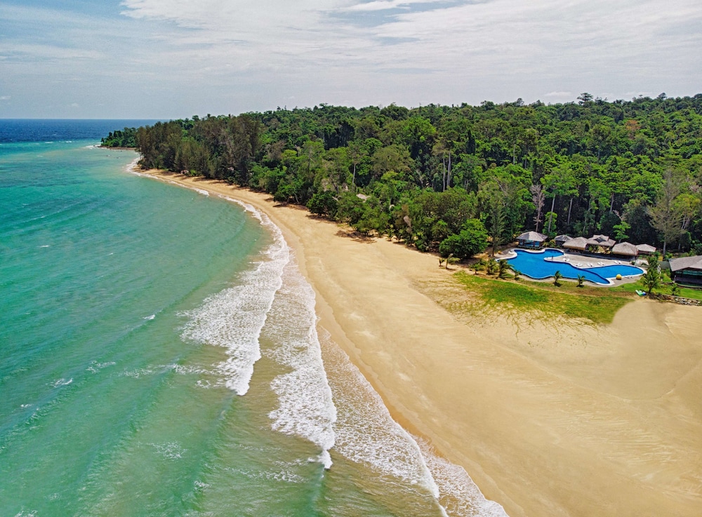 Borneo Eagle Resort