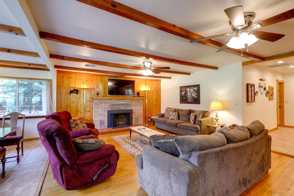 Payson Vacations - Rustic Pine Retreat w/ Fenced 1-acre Yard - Property Image 1