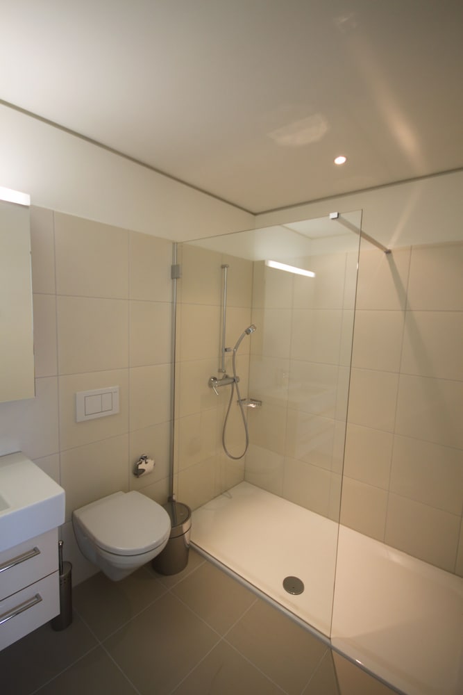 Allmend Apartments