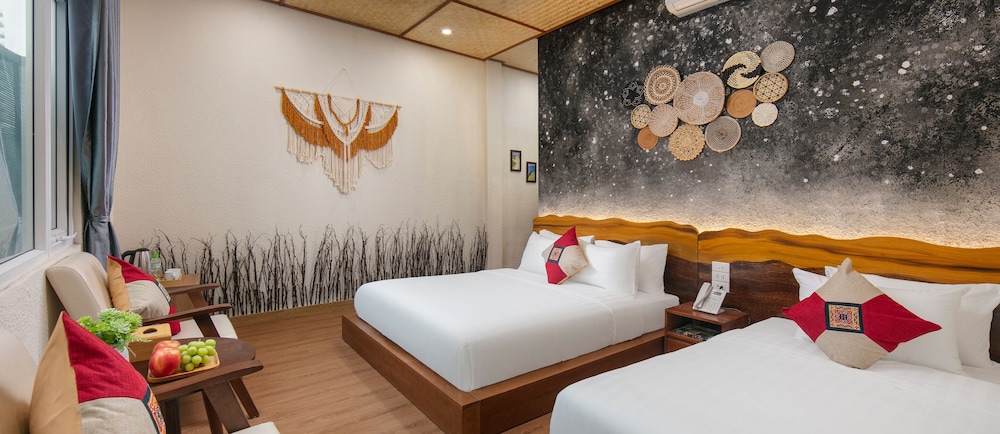 Wanderlust Station Hostel