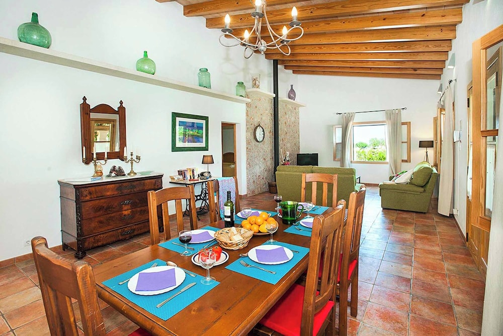 Villa Burgues