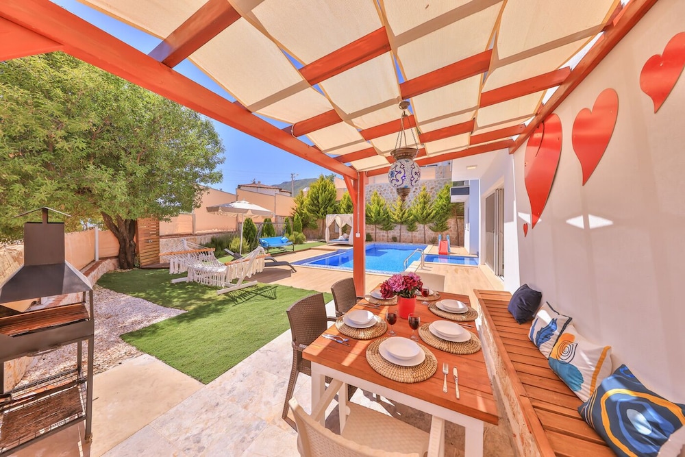 Nergiz Villas