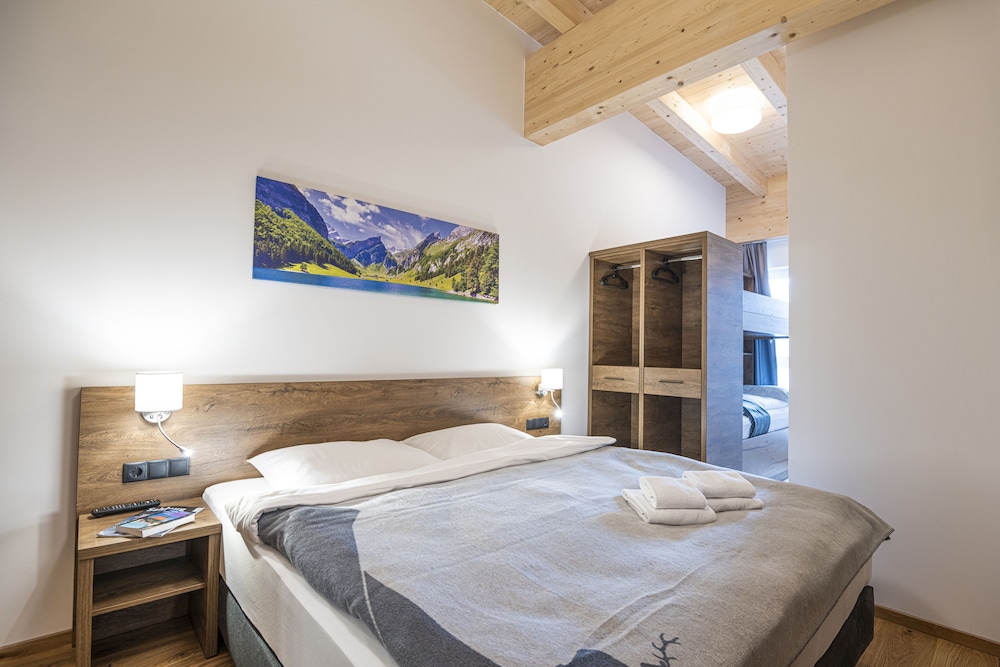 Alpendorf Ski - und Sonnenresort view 5
