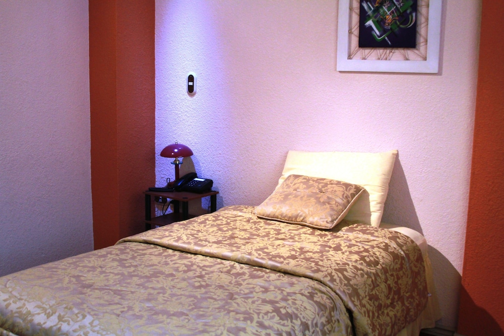 Chez Elena Guesthouse view 2