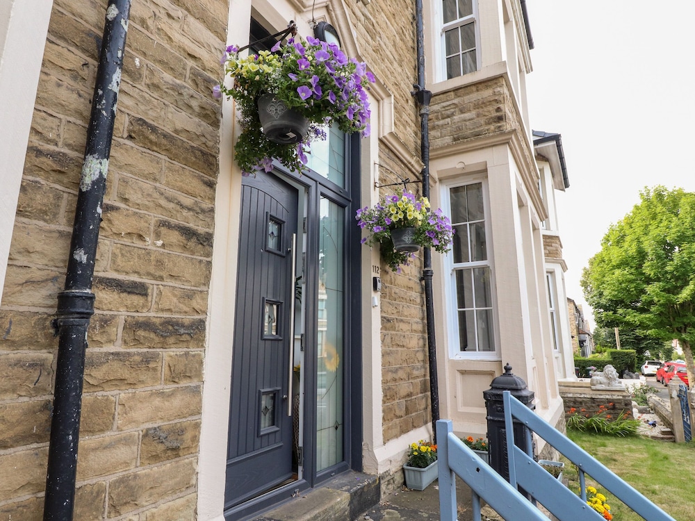 112 Balmoral Road